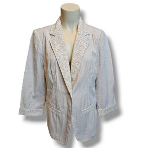 Chico's striped 3/4 sleeve blazer with lace accents. M/8